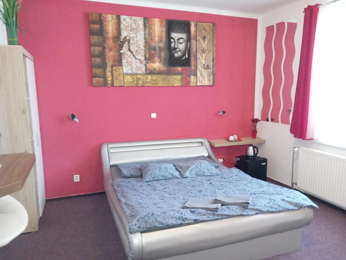 Penzion Vulture Ostrava Kültér fotó